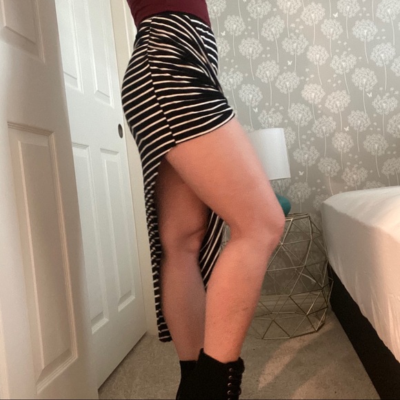 Black Stripe Twist Wrap Front Skirt - Picture 2 of 8